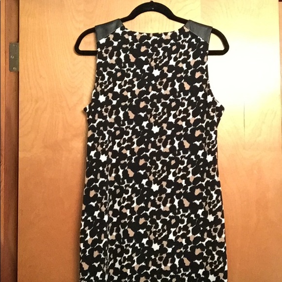 Vince Camuto Leopard Sheath Dress, M - Picture 5 of 8